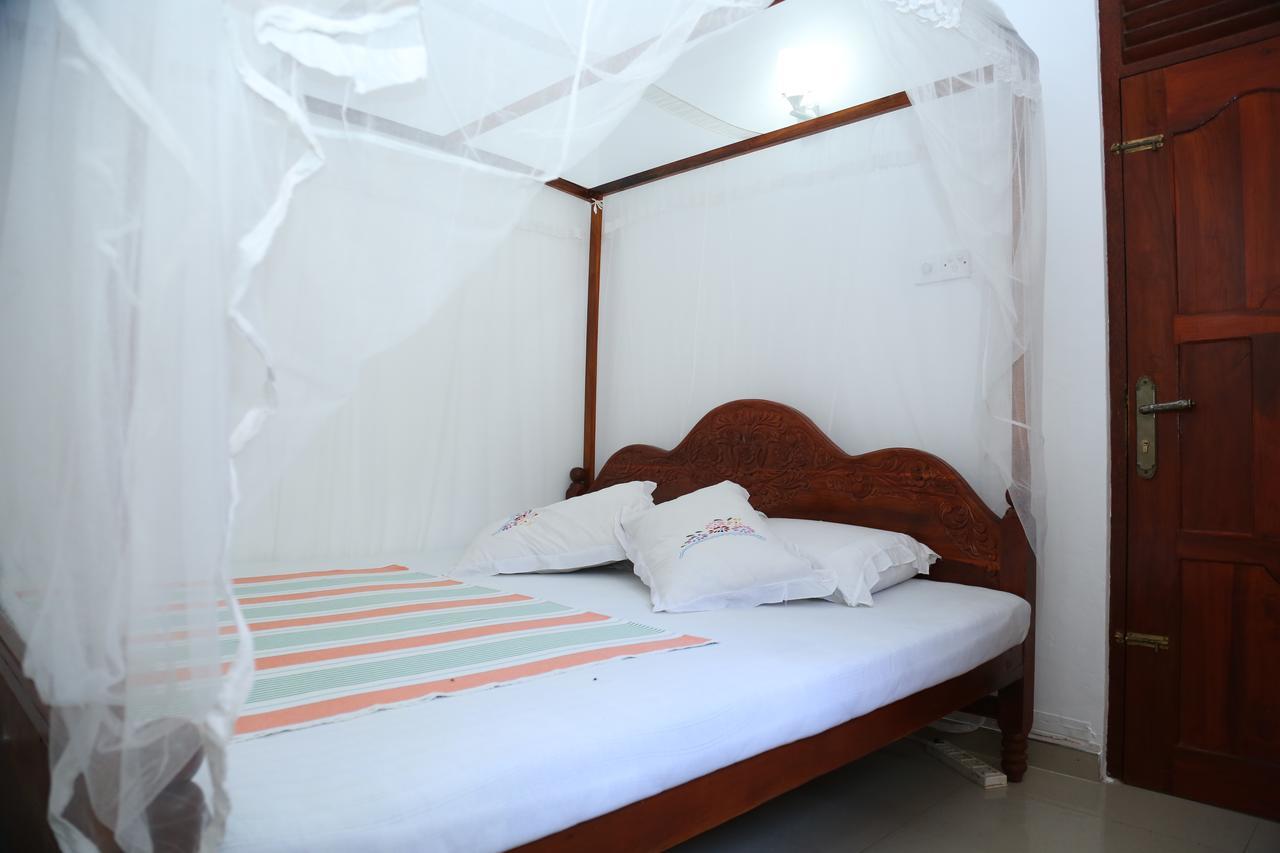 Gihan Guesthouse Mirissa Zewnętrze zdjęcie