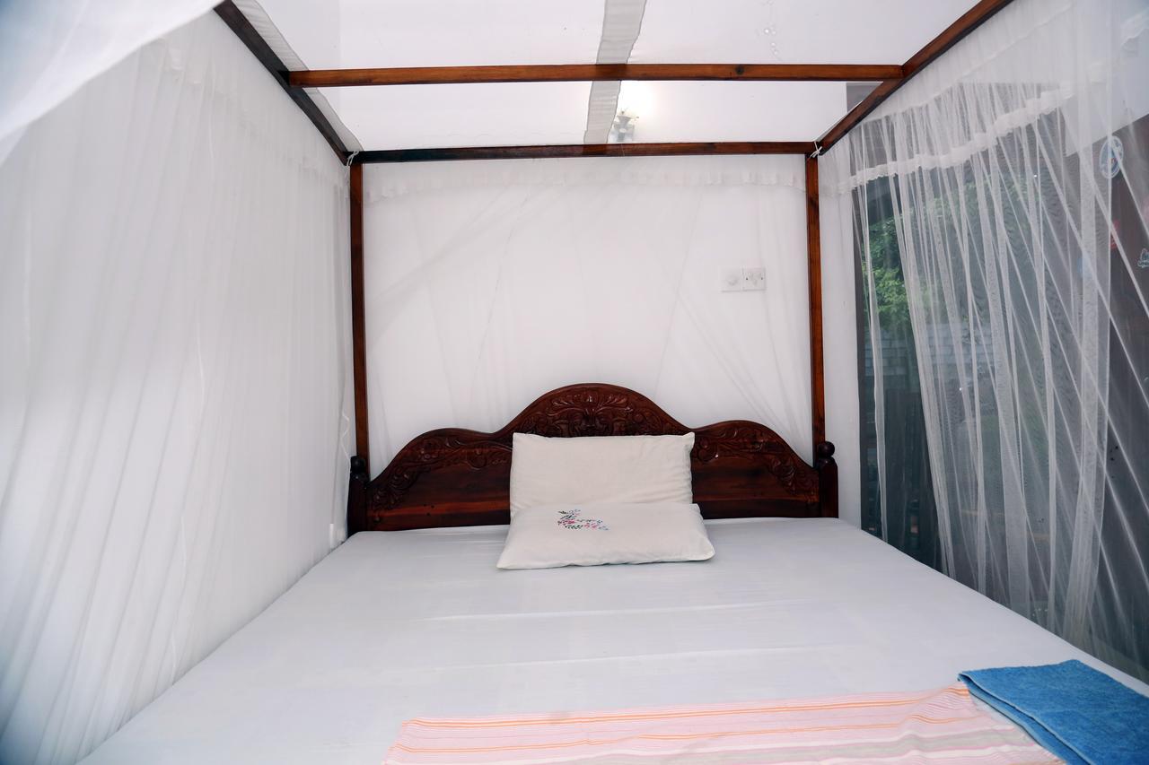 Gihan Guesthouse Mirissa Zewnętrze zdjęcie