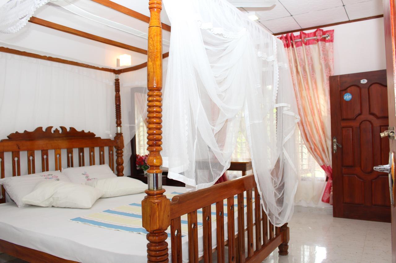 Gihan Guesthouse Mirissa Zewnętrze zdjęcie