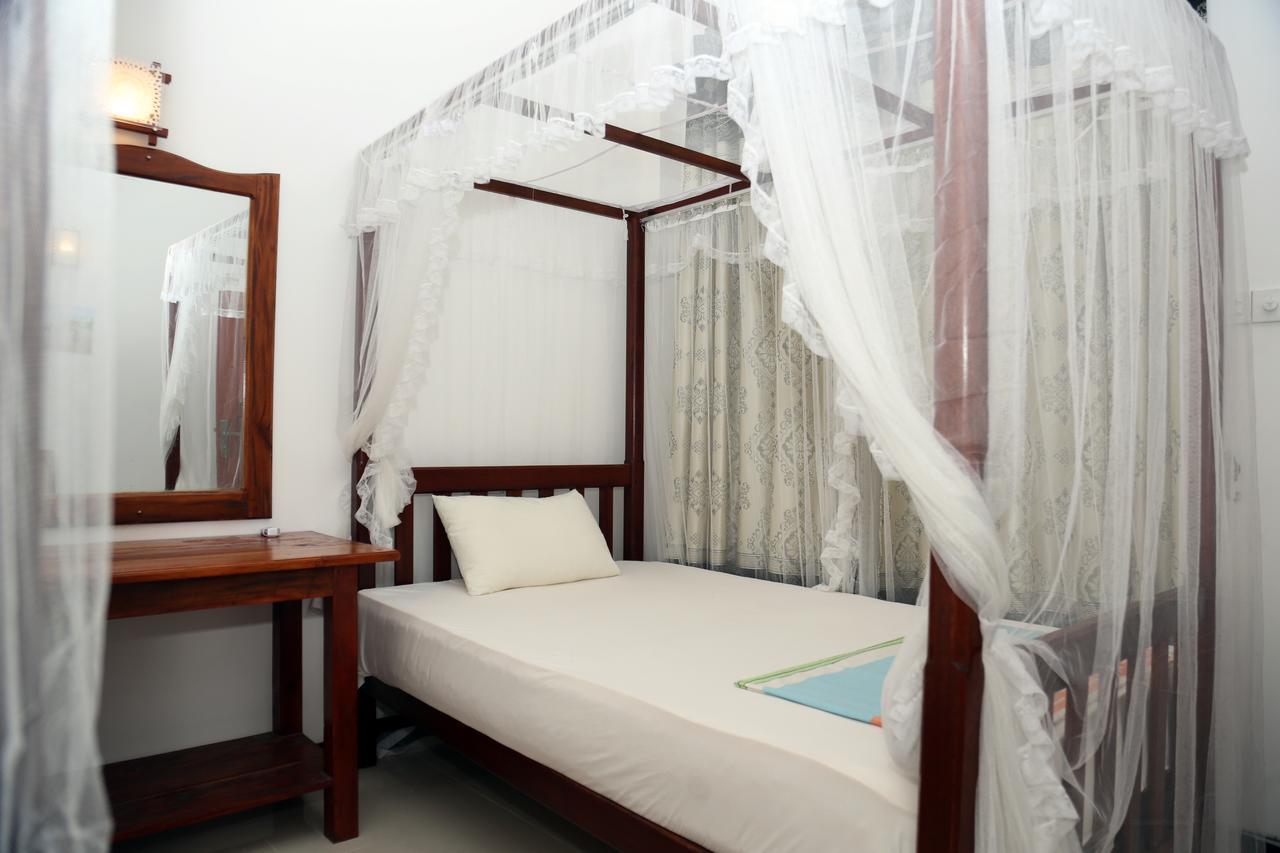 Gihan Guesthouse Mirissa Zewnętrze zdjęcie
