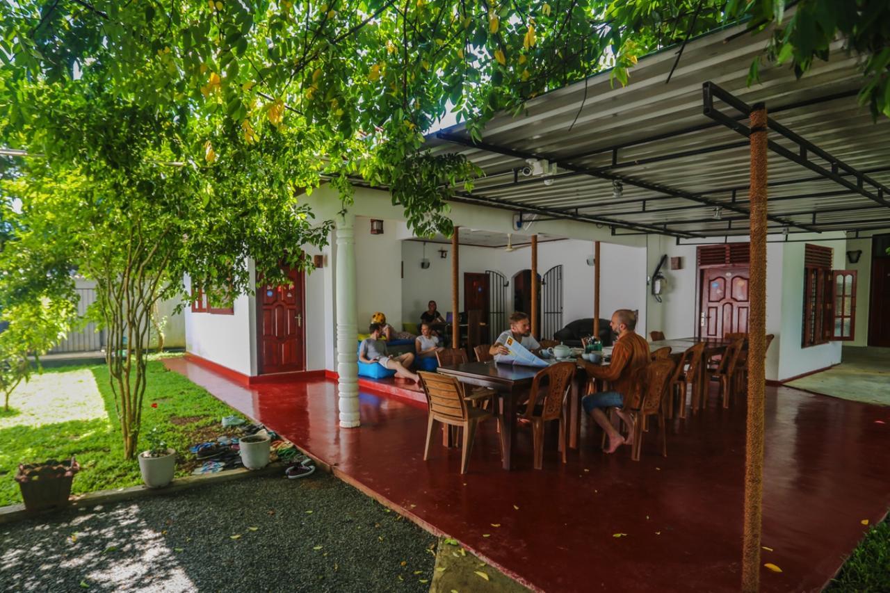 Gihan Guesthouse Mirissa Zewnętrze zdjęcie