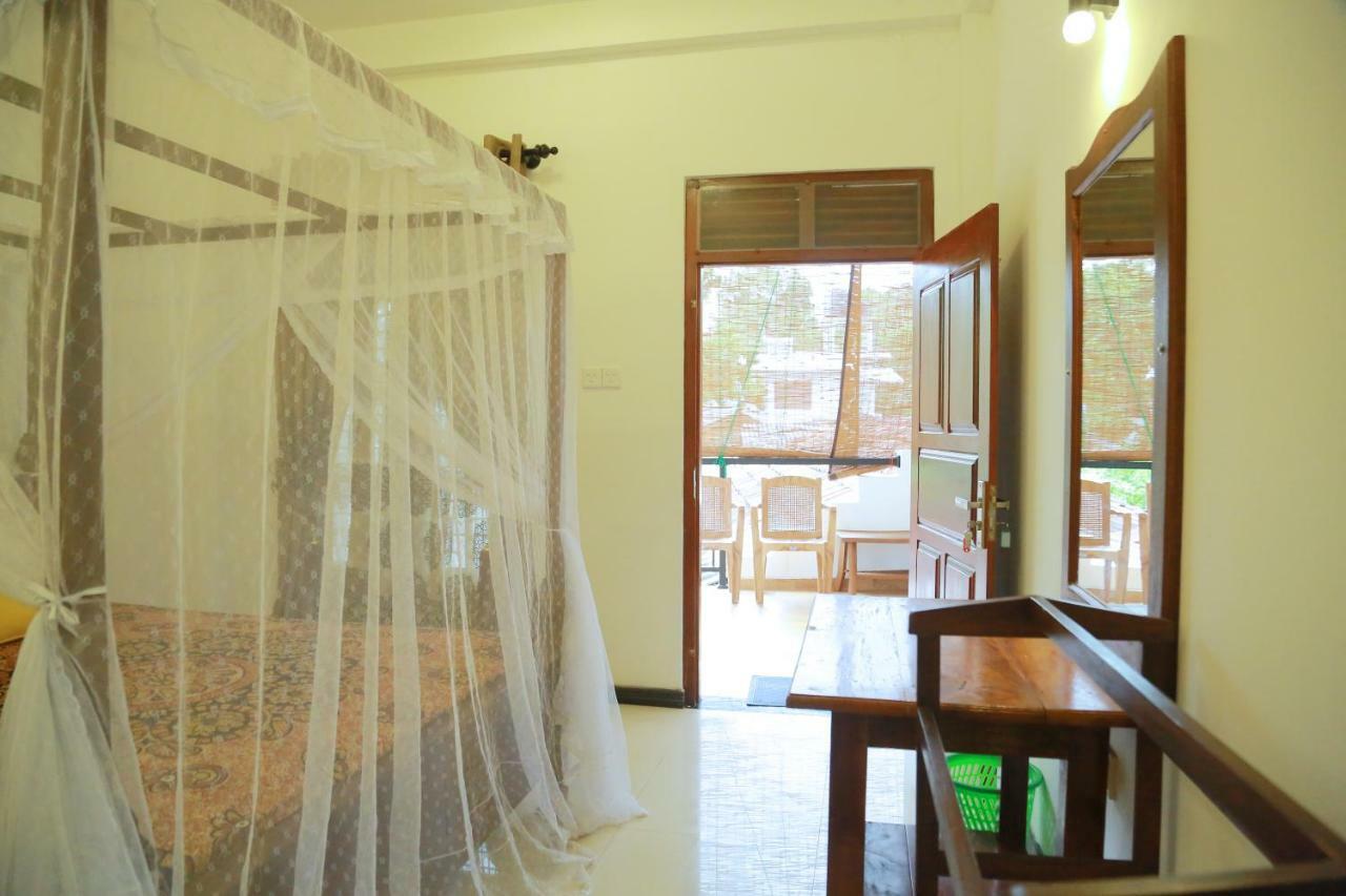 Gihan Guesthouse Mirissa Zewnętrze zdjęcie